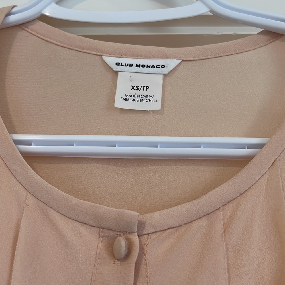 Club Monaco Pink Silk Blouse - Picture 2 of 8